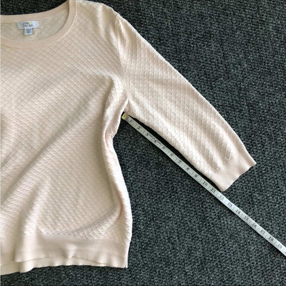 Lord + Taylor pullover textured three quarter sleeve 100% cotton top size XL